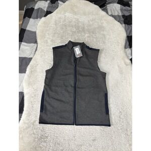 New Travel Smart Roundtree &‎ Yorke Performance Gray Zip Small Vest